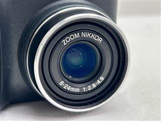 Nikon Coolpix 885 w/ Nikkor Zoom 8-24mm 3X optical zoom f/2.8-4.9